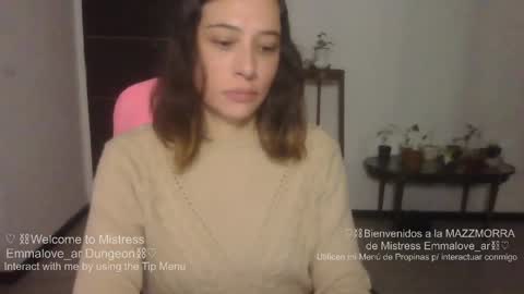 Snapshot of emmalove_ar chatting on June 3, 2026, 10:15 pm emmalove_ar online show from June 3, 2026, 10:15 pm