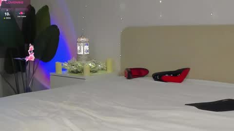 emmanuelleee online show from January 7, 2026, 8:17 am