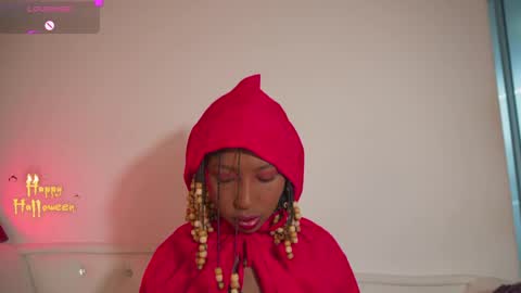 Snapshot of emmasanzoficial chatting on October 23, 2025, 11:31 am Sara online show from October 23, 2025, 11:31 am