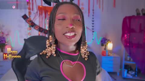 Snapshot of emmasanzoficial chatting on November 1, 2025, 3:08 am Sara online show from November 1, 2025, 3:08 am