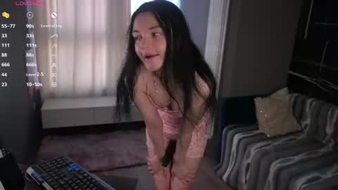 Petite girl Emmy online show from June 5, 2026, 6:52 am