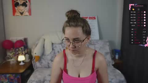Mia online show from July 6, 2026, 1:52 pm