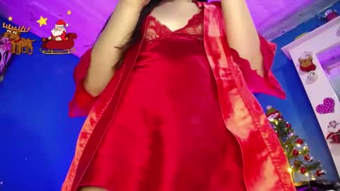 Emma  online show from December 23, 2024, 7:41 pm