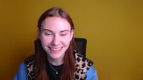 Snapshot of emmi_rossum chatting on February 23, 2025, 9:16 pm Emmi online show from February 23, 2025, 9:16 pm