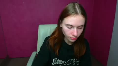 Snapshot of emmi_rossum chatting on March 10, 2025, 4:49 am Emmi online show from March 10, 2025, 4:49 am