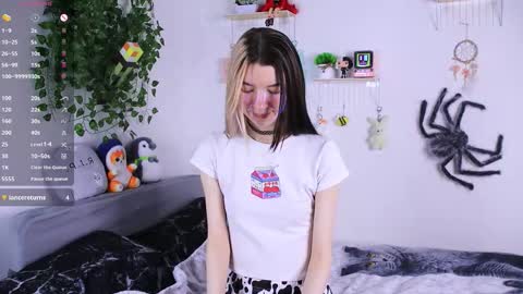 emmie_everly online show from December 17, 2025, 1:06 pm