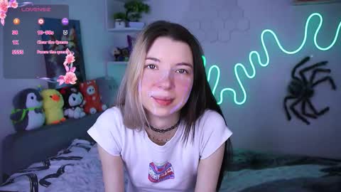 emmie_everly online show from March 4, 2026, 11:16 am