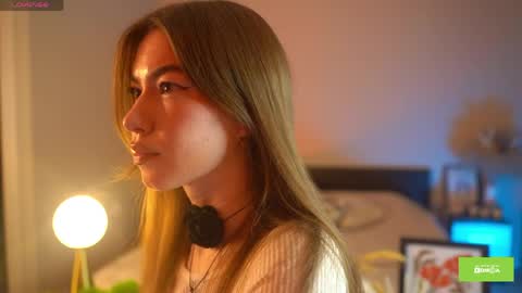 emmiellee online show from June 8, 2026, 9:42 am