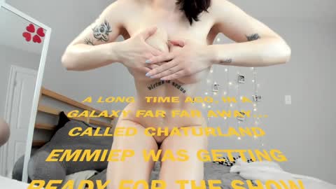 Snapshot of emmiep chatting on September 23, 2025, 2:42 pm emmiep online show from September 23, 2025, 2:42 pm