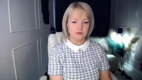 emmmam online show from February 13, 2026, 10:22 am