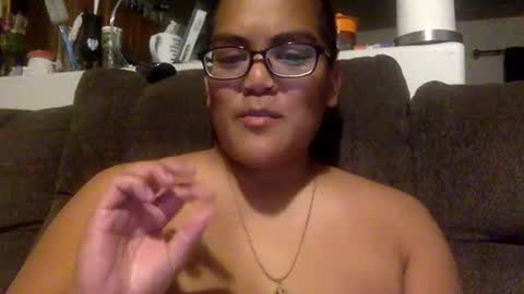 Snapshot of emmmers48 chatting on January 31, 2025, 2:26 am Emms online show from January 31, 2025, 2:26 am