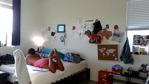 Snapshot of emmmers48 chatting on February 19, 2025, 12:14 am Emms online show from February 19, 2025, 12:14 am