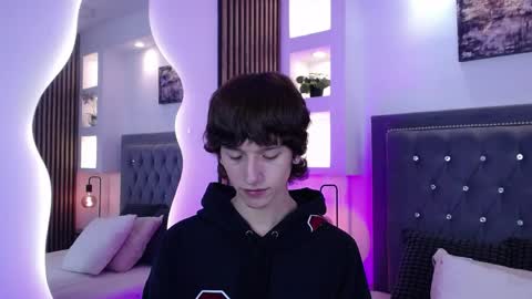 SERGIO online show from April 5, 2026, 8:39 pm