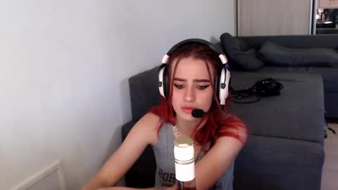 Snapshot of emmylies chatting on December 28, 2024, 7:00 am Emmymy favourite tips100035122212377pvt open online show from December 28, 2024, 7:00 am