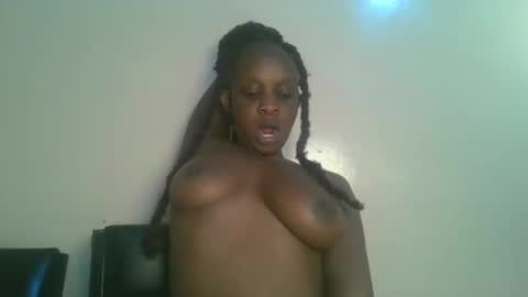 empress_emma online show from May 2, 2026, 7:41 pm
