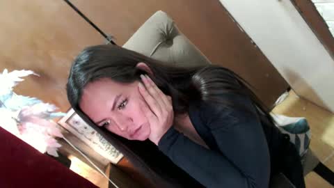 Snapshot of empressrheo chatting on February 20, 2025, 2:07 am empressrheo online show from February 20, 2025, 2:07 am