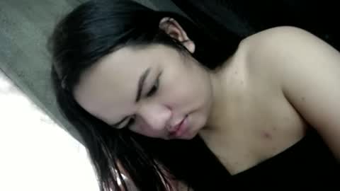 empressrheo online show from June 2, 2026, 4:36 am