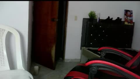 Snapshot of emr_master chatting on September 27, 2025, 8:30 am Emr online show from September 27, 2025, 8:30 am