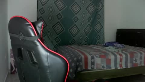 Snapshot of emr_master chatting on November 8, 2025, 3:18 am Emr online show from November 8, 2025, 3:18 am