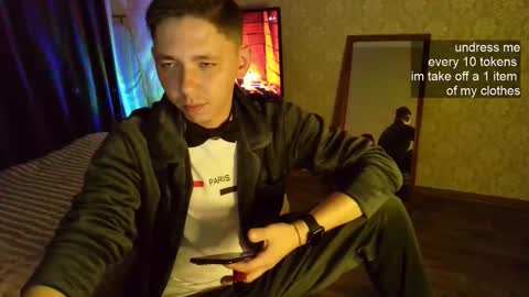 Snapshot of emveeboy96 chatting on November 5, 2025, 9:26 pm emveeboy96 online show from November 5, 2025, 9:26 pm