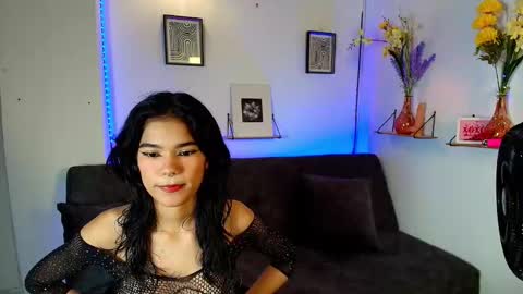 Snapshot of emycarver09 chatting on September 10, 2025, 12:16 pm emycarver09 online show from September 10, 2025, 12:16 pm