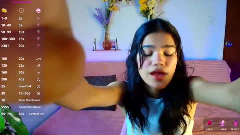 Snapshot of emycarver09 chatting on October 3, 2025, 12:13 pm emycarver09 online show from October 3, 2025, 12:13 pm