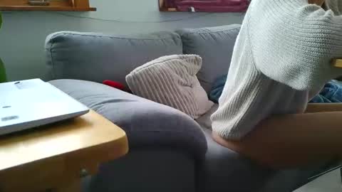 emyxxl online show from February 10, 2026, 6:56 pm