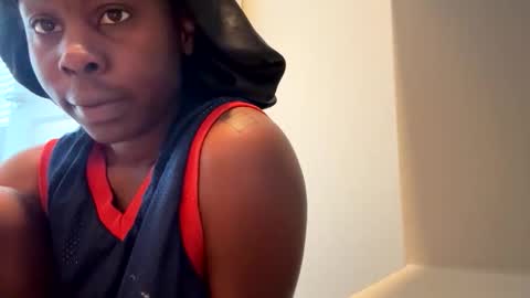 Enchantress online show from February 6, 2026, 10:24 pm