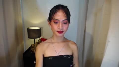 enchantriss69 online show from December 29, 2024, 2:52 pm