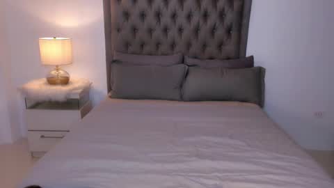 Snapshot of enchatressdixie chatting on December 29, 2024, 6:05 pm dixie online show from December 29, 2024, 6:05 pm