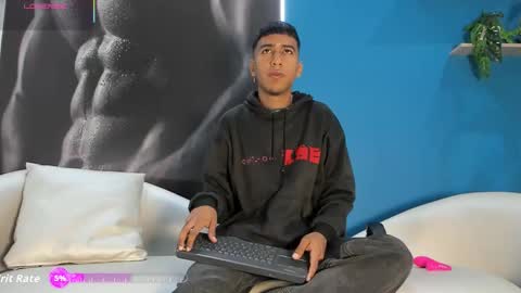 Ender online show from October 11, 2025, 2:26 pm