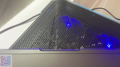 Mia online show from December 13, 2024, 11:50 pm