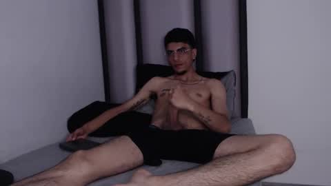 endrick_23 online show from February 20, 2026, 5:26 am