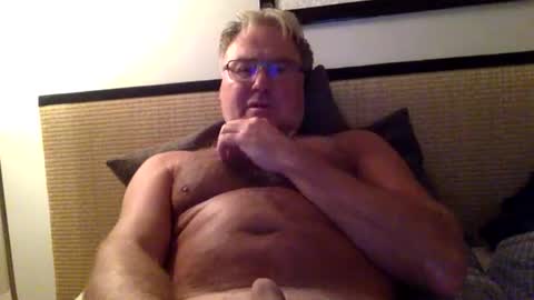 Snapshot of endurado chatting on October 28, 2025, 10:45 pm endurado online show from October 28, 2025, 10:45 pm