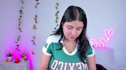Snapshot of engelstonee chatting on June 7, 2026, 12:42 pm online show from June 7, 2026, 12:42 pm
