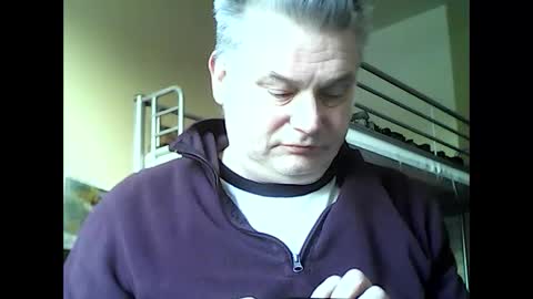 Snapshot of englishguysurrey chatting on January 12, 2025, 11:50 am englishguysurrey online show from January 12, 2025, 11:50 am