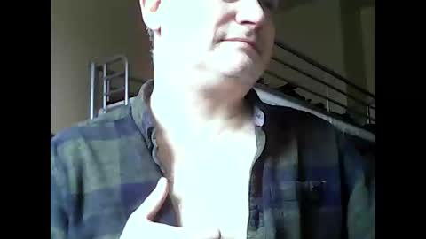 englishguysurrey online show from February 7, 2025, 1:32 pm