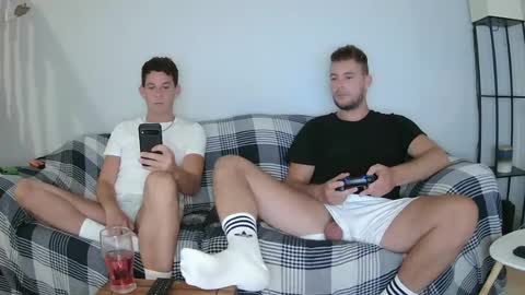 Snapshot of englishladxxx chatting on June 21, 2026, 1:57 pm Englishladxxx online show from June 21, 2026, 1:57 pm