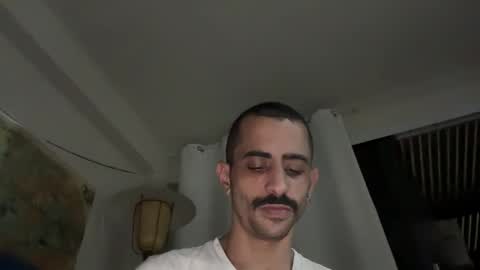 Snapshot of enjoythetrip chatting on October 8, 2025, 9:56 pm Luke online show from October 8, 2025, 9:56 pm