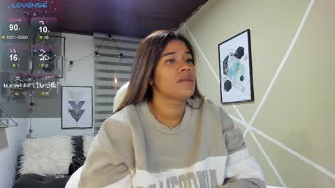 Enma clark online show from April 7, 2026, 3:29 am