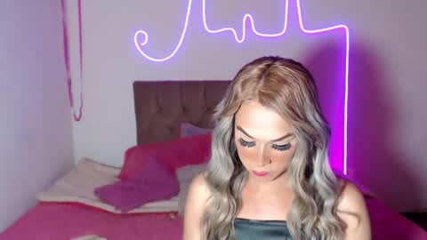 Enma Rojas online show from December 10, 2024, 2:48 am