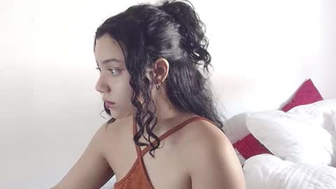 Snapshot of enmaverhoeven chatting on January 18, 2026, 7:17 pm EmmaVerhoeven online show from January 18, 2026, 7:17 pm