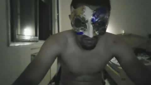 enzoerotico online show from June 4, 2026, 11:00 pm