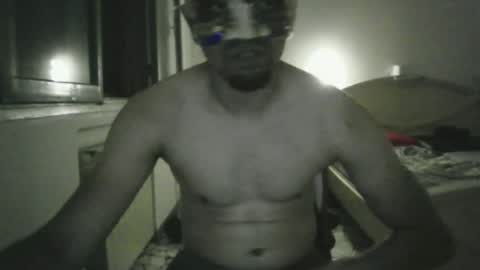 enzoerotico online show from June 11, 2026, 8:07 pm
