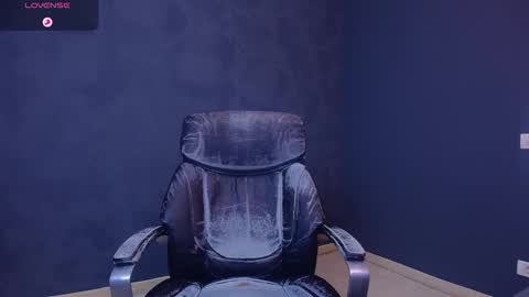 EnzoRace online show from December 5, 2025, 6:00 am