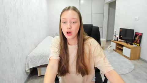 Renata online show from February 16, 2025, 2:21 pm