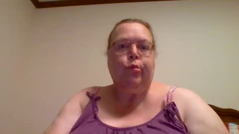 epic_ginger online show from September 15, 2025, 12:27 pm