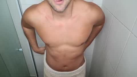 erectuspintus online show from October 3, 2025, 11:40 am