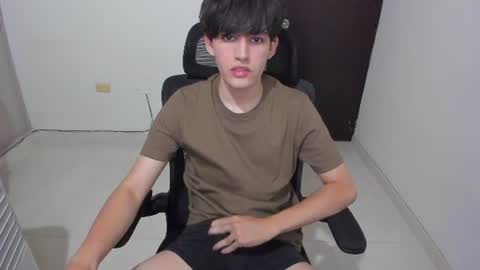 eren_tatakae online show from June 16, 2026, 1:41 am