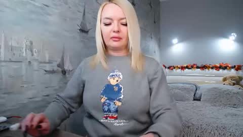 erencia online show from December 23, 2025, 7:28 am